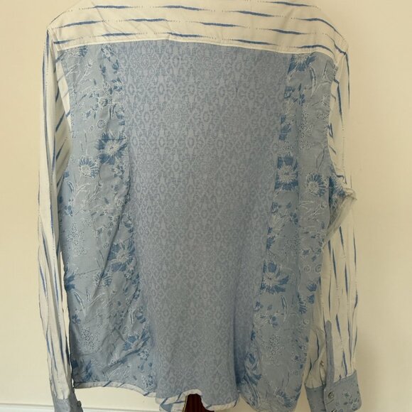 Robert Graham Limited Edition light blue patterned button down size L - Picture 3 of 9